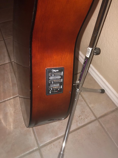 Takamine EG 240 Outstanding Value