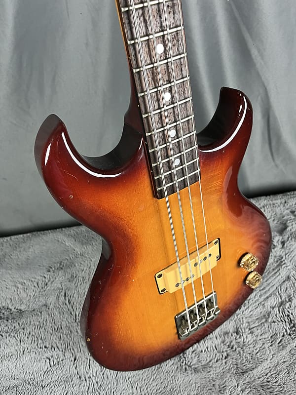 Aria Pro II Cardinal Series CSB-450 Bass Short Scale