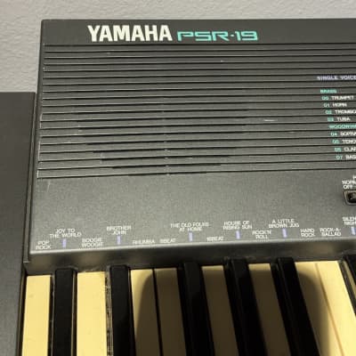 Yamaha PSR 19