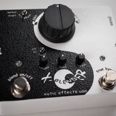 Xotic Effects X-Blender Switchable Series/Parallel Loop Guitar Effects Blending Pedal image 1