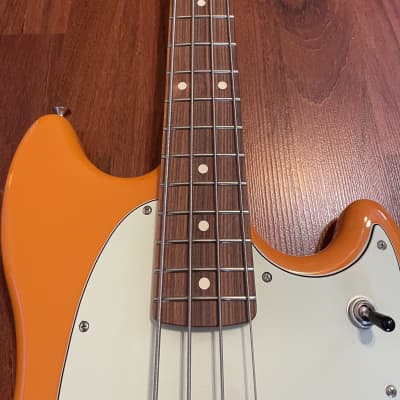 Fender Mustang 2017 Orange Short Scale Bass MIM image 4