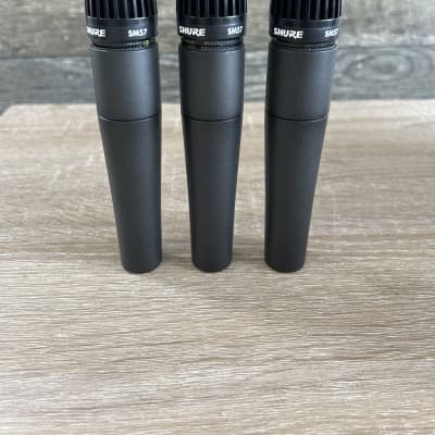 Shure SM57 Cardioid Dynamic Instrument Microphone 3-Pack