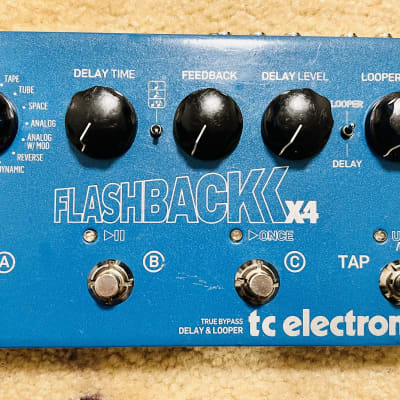 ギター tc electronic Flashback X4 TC Electronic Flashback X4 Delay - Used
