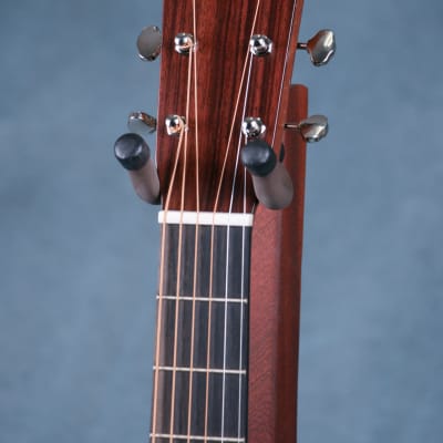Martin 0-18 Standard Series 0 Acoustic Guitar - 2689994-Natural image 5
