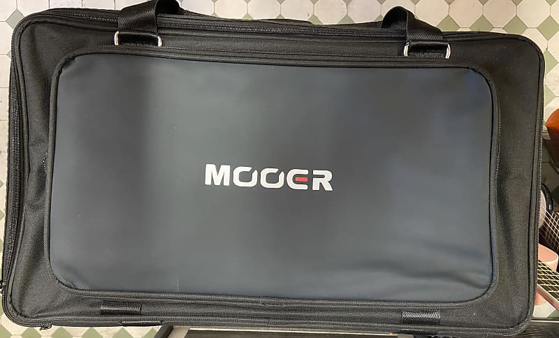 MOOER Tf-16s - Pedalboard + Soft Bag image 1