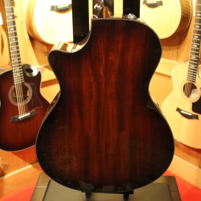 Taylor 522ce 12 Fret Tropical Mahogany Guitar, Free Shipping image 7