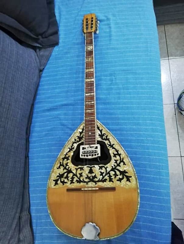 Greek Bouzouki with historical ideal pickup & 300 backing Reverb