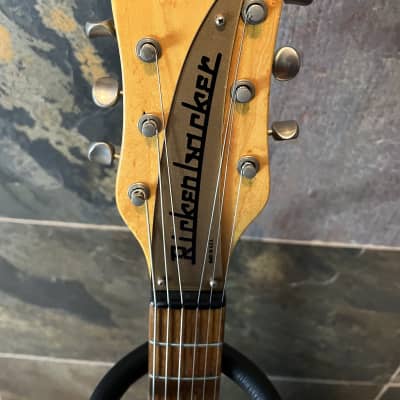 Immagine Superb 1980 Short Scale Rickenbacker 320/325 Lennonized Bigsby in Natural Honey Dripper Nude (641) - 4