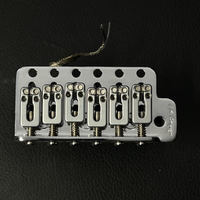 LR Baggs X-Bridge Vintage Strat Guitar Bridge with Piezo | Reverb