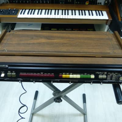 Roland TR-77 Rhythm 77