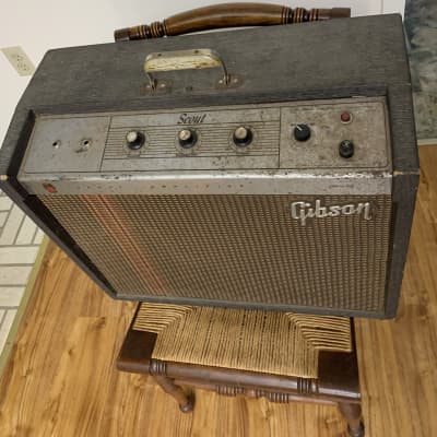 Gibson  Scout  Mid 1960s image 2