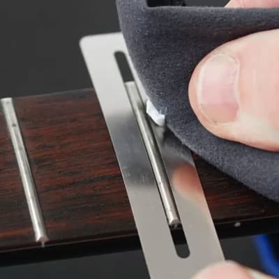 Music Nomad MN124 Frine Fret 5pc Guitar Polishing Kit image 3