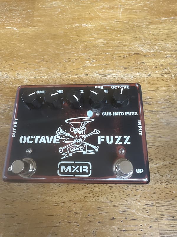 MXR SF01 Slash Octave Fuzz