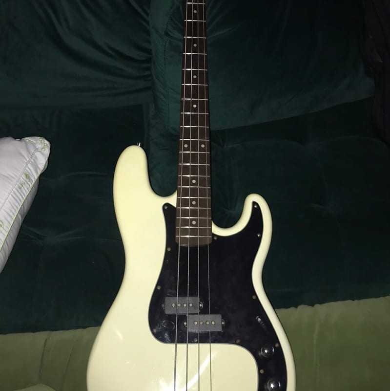 White Japanese Selder Bass Guitar