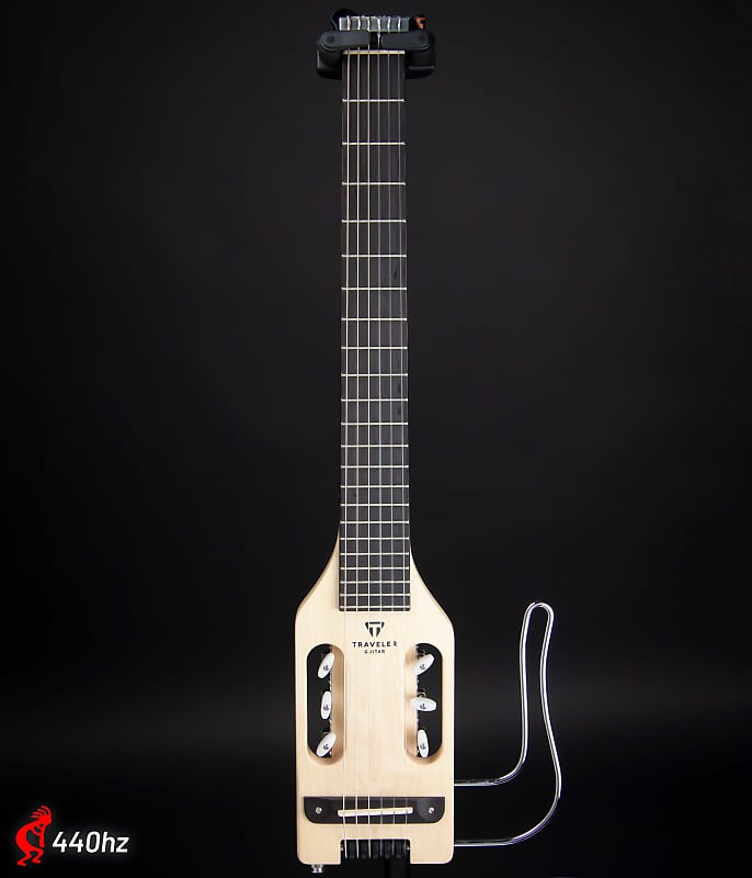 Traveler Guitar Ultra-Light Nylon Classic Maple (Old Logo)