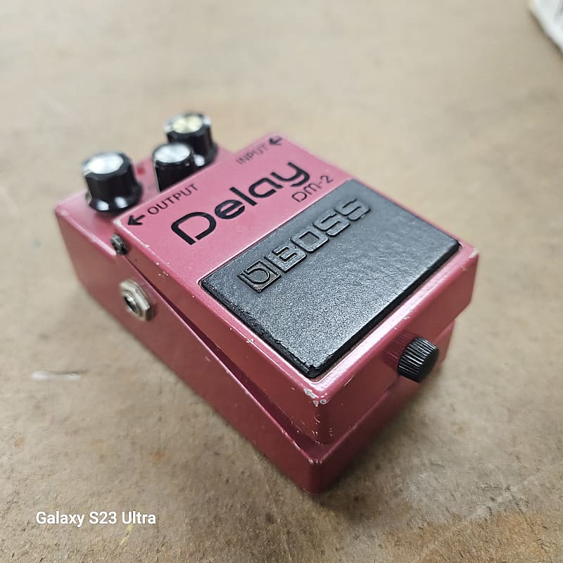 Boss DM 2 Delay