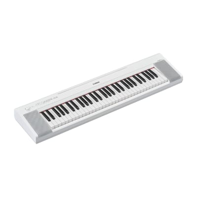 Yamaha Piaggero NP-15 61-key Ultra Portable Digital Piano White