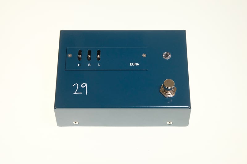 29 Pedals EUNA | Reverb Canada
