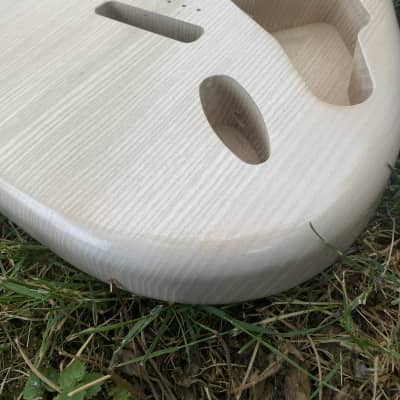 Heavy Seas Stratocaster style body Fender dimensions 2025 - White blonde Nitro image 9