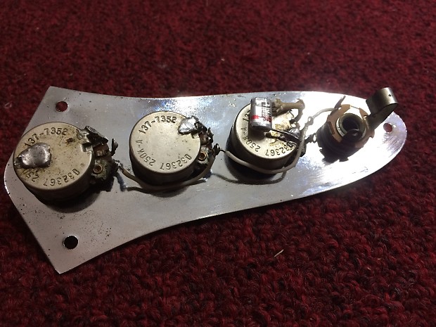 Jazz hot sale bass potentiometers