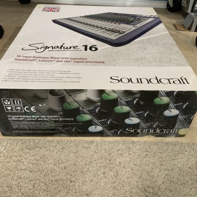 Soundcraft Signature 16 Compact 16-Channel Analog Mixer w/ Effects image 3