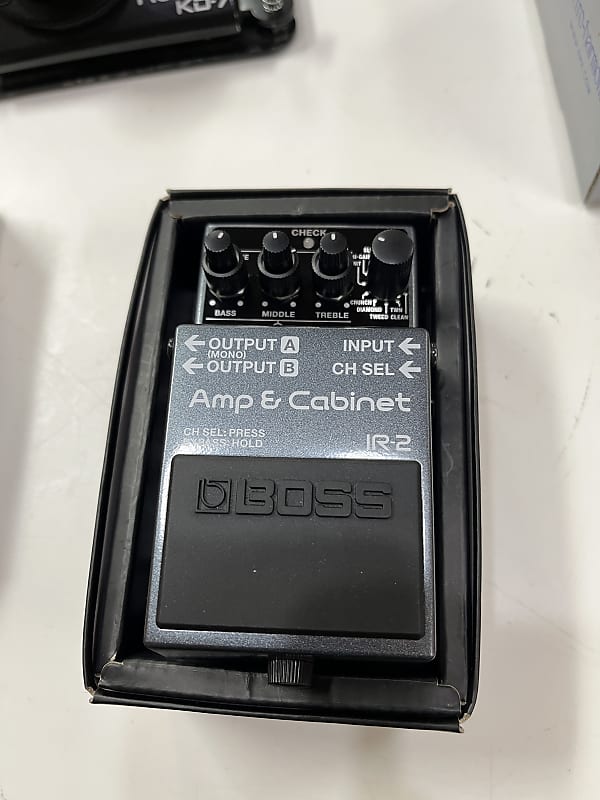 Boss IR-2 Amp & Cabinet