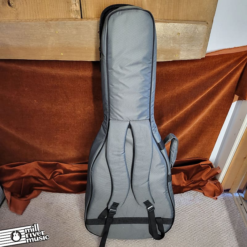 Cordoba deluxe deals gig bag