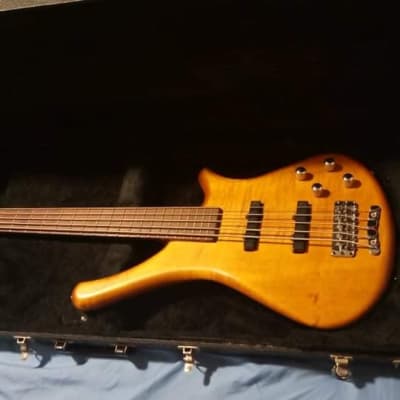 Warwick Fortress One 5 String Bass image 5