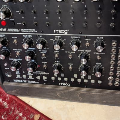 Moog Mother-32 Tabletop / Eurorack Semi-Modular Synthesizer 2015 - Present - Black