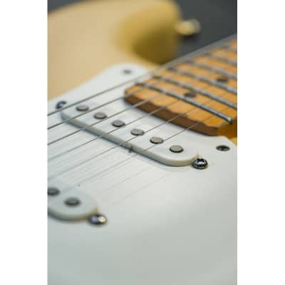 1983 Fender Standard Stratocaster (USA) with Maple Fretboard ivory white image 24