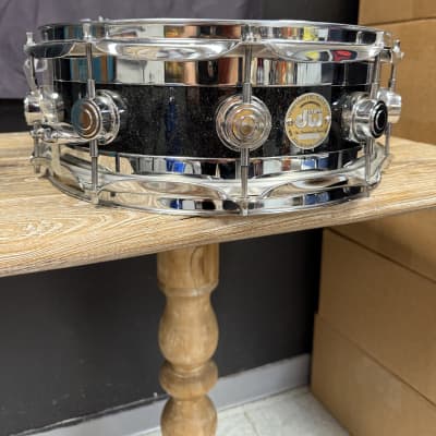 DW 14x5.5” Black Sparkle Edge Snare Drum | Reverb