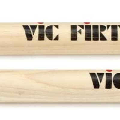 Vic Firth American Classic Drumsticks - 2B - Nylon Tip (3-pack) Bundle