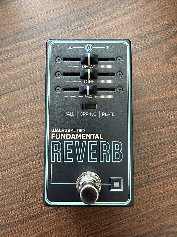 Walrus Audio Fundamental Reverb