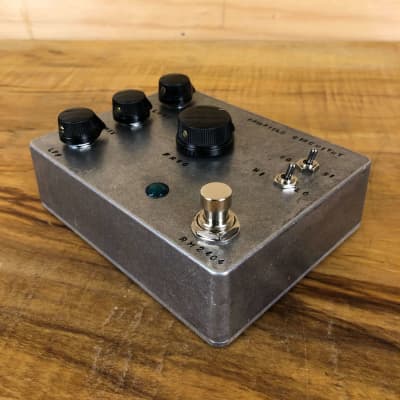 Fairfield Circuitry Randy's Revenge Ring Modulator | Reverb