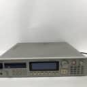 Akai Professional S3000XL MIDI Stereo Digital Sampler Rackmount