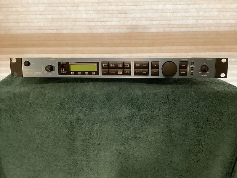 TC Helicon VoiceWorks Plus Vocal Harmonizer / Multi-Effect