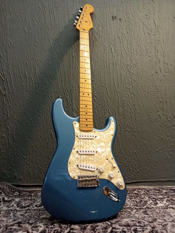 Fender Deluxe Powerhouse Stratocaster