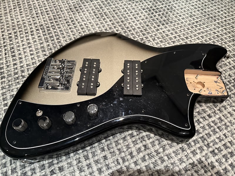 Fender Player Plus Active Meteora Bass | Reverb Canada