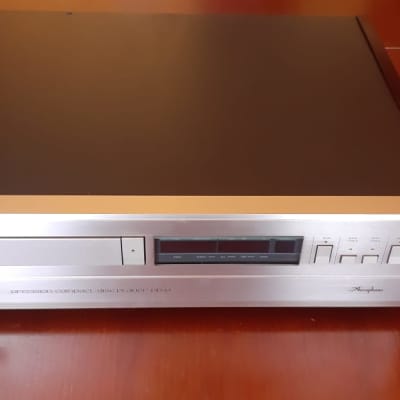 Accuphase DP 70 CD Player image 11