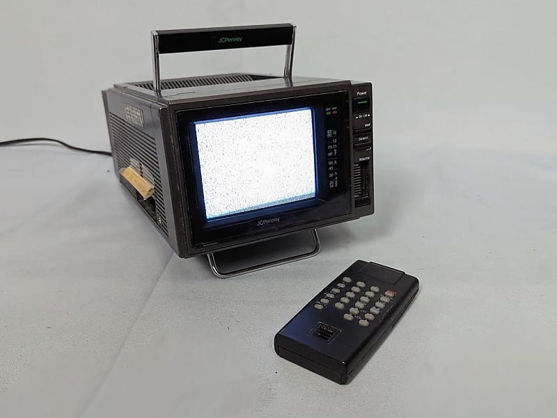 Vintage JCPenney Portable Color CRT TV 685-2101 - Retro Gaming imagen 1