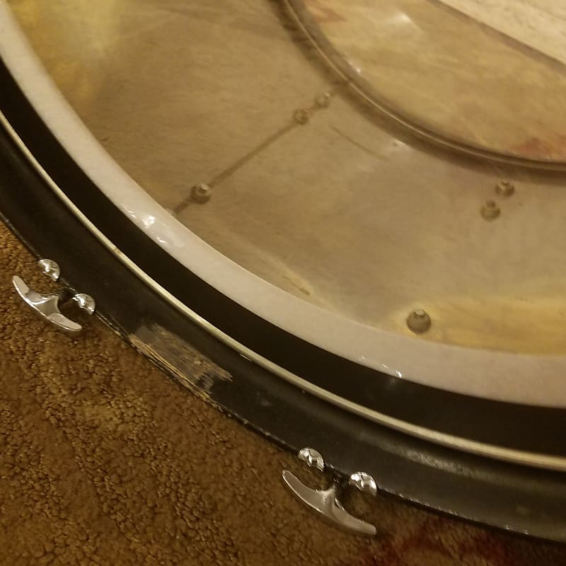 Ludwig Drums - Take a look at this vintage stainless steel drums (24,14,16)  from the_drum_trainer! Photo by:   #LudwigDrums #Vintage #StainlessSteel