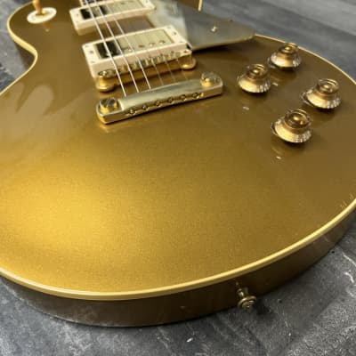 Gibson Les Paul Historic 50TH anniversary Custom Shop 2007 All Gold image 4