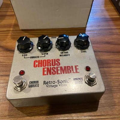 Retro-Sonic Chorus Stereo Edition Vintage Vibes CE-1 Ensemble clone Vibrato  FREE SHIPPING | Reverb