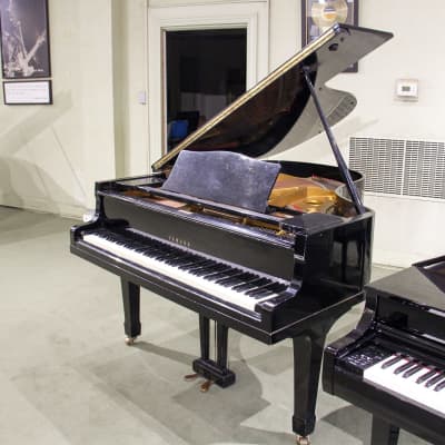 Yamaha 5'9" G2 Grand Piano | Polished Ebony | SN: 720330 image 1