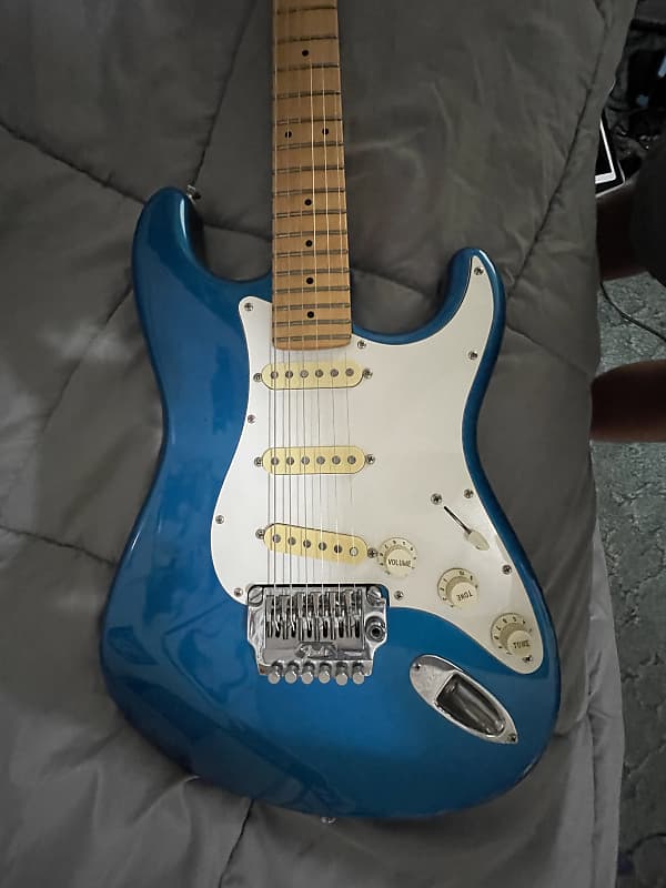 Fender Stratocaster E series mij 1986 - Blue | Reverb