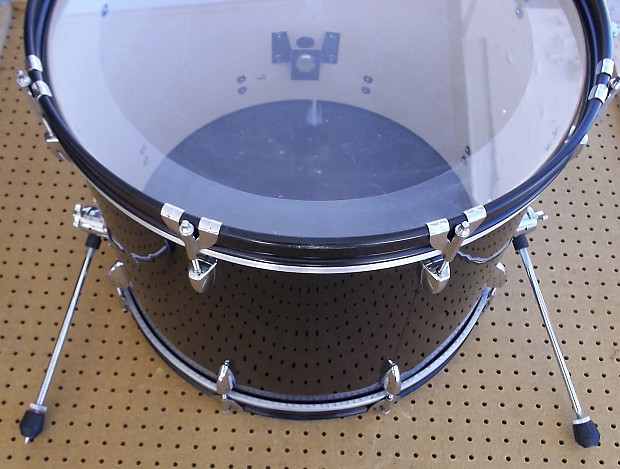 Rockland clearance drum set