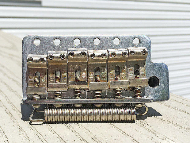 激安！特価品 Worn Road Fender Stratocaster also Bridge, Guitar Vintage ギター