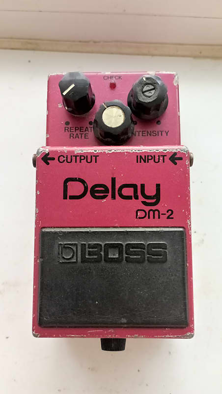 Boss DM-2