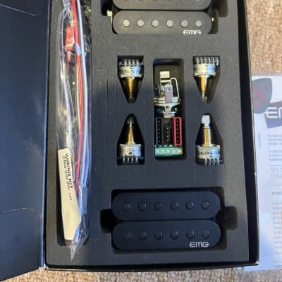 EMG JR 