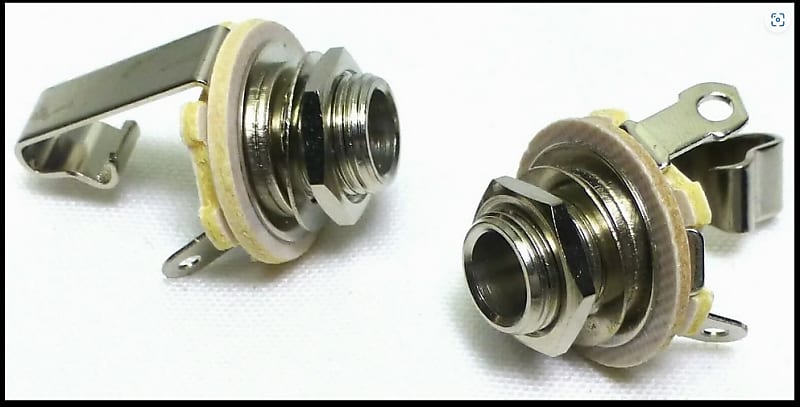 (2) ZXPC 1/4" Mono Phono Female Jacks (Audio use) Very Good Soldering Quality.